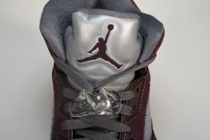 Jordan 5 Retro Burgundy (2023) DZ4131-600 - Image 7