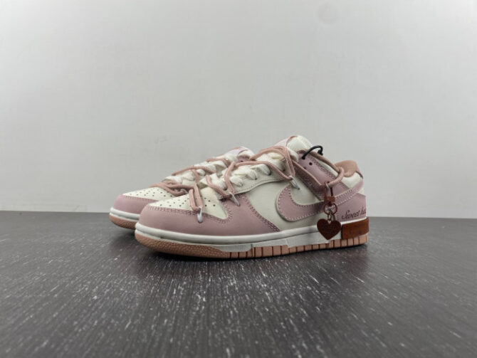 Nike SB Dunk Low Vintage Sweetheart pink DD1503-118