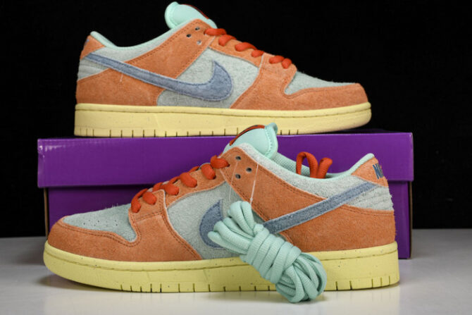 Nike SB Dunk Low Orange Emerald Rise DV5429-800 - Image 3