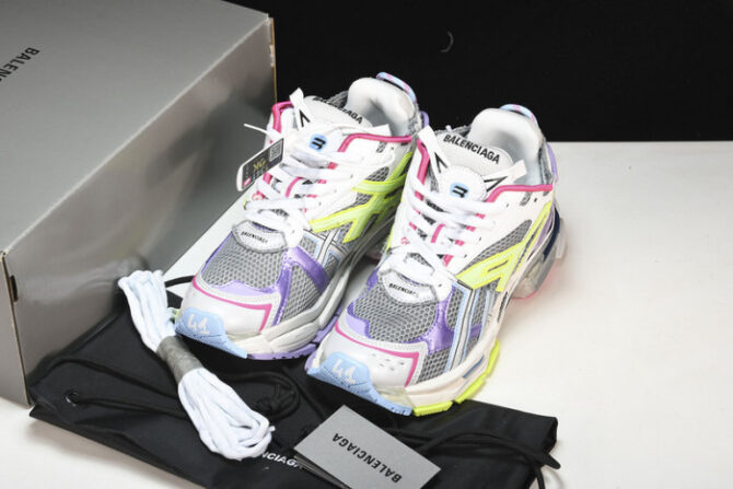 Balenciaga Runner - Image 4