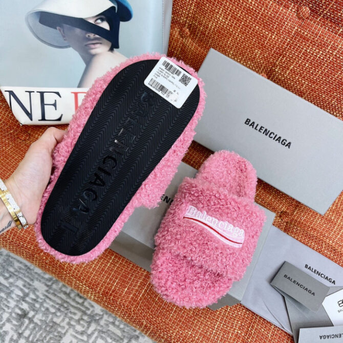 Balenciaga Furry Slide - Image 7