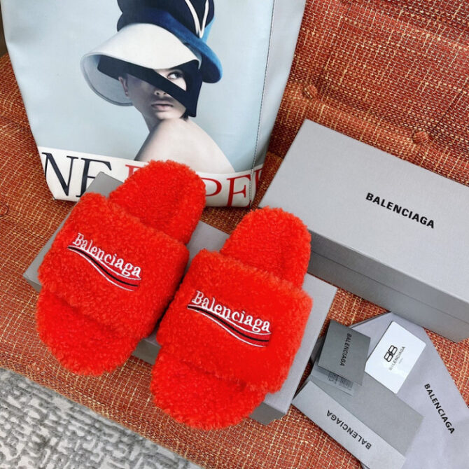 Balenciaga Furry Slide