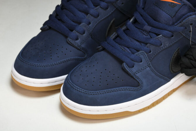 Nike SB Dunk Low Navy Black Gum CW7463-401 - Image 8