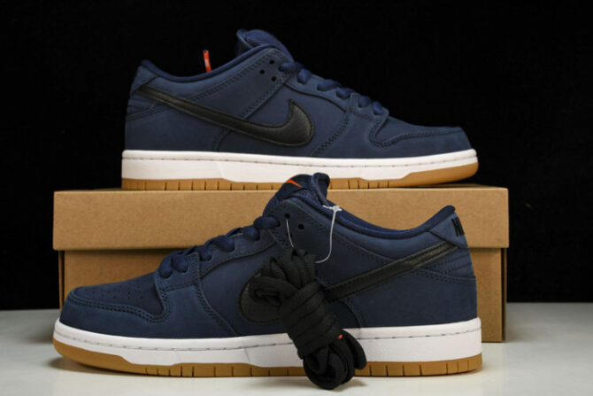 Nike SB Dunk Low Navy Black Gum CW7463-401 - Image 2