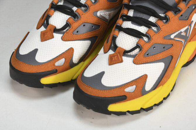 LV Runner Tatic Sneaker - Image 7