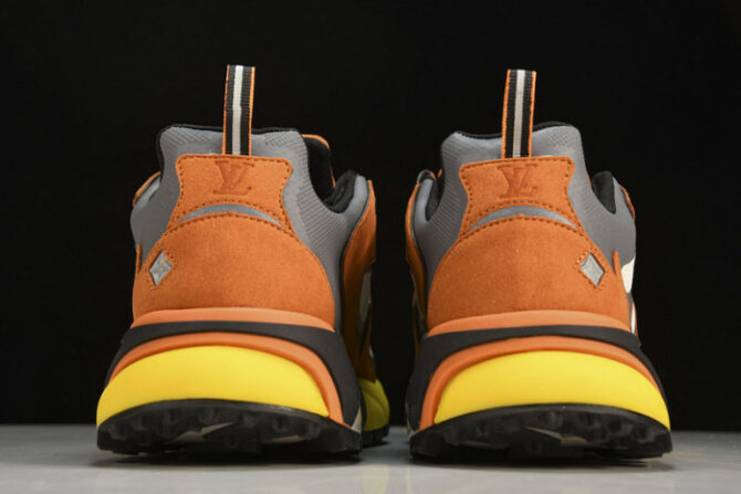 LV Runner Tatic Sneaker - Image 6