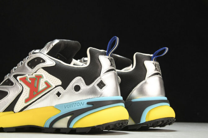 LV Runner Tatic Sneaker - Image 7