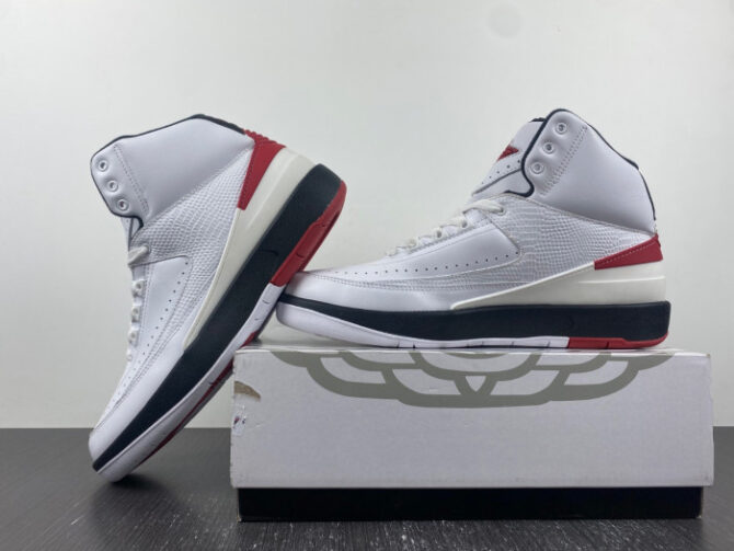 Jordan 2 Retro OG Chicago DX2454-106 - Image 4