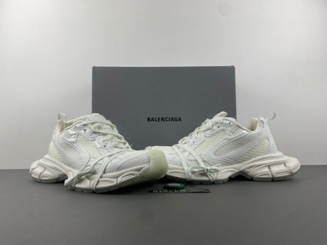 Balenciaga 3XL Sneaker - Image 2