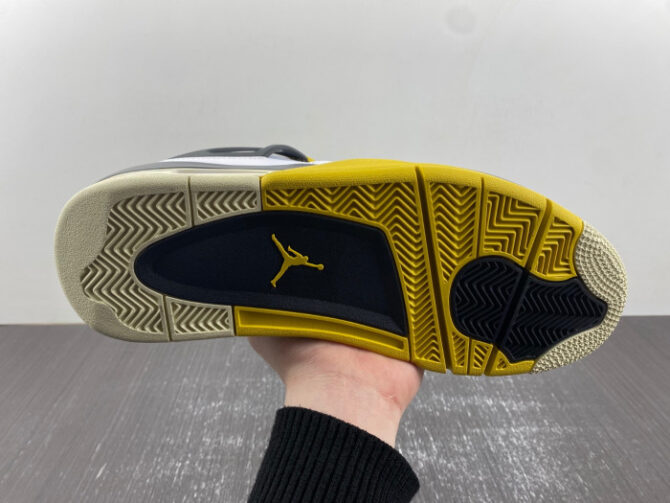 Jordan 4 Retro Vivid Sulfur AQ9129-101 - Image 7