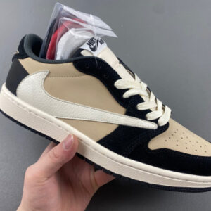 Jordan 1 Retro Low OG SP Travis Scott Brown