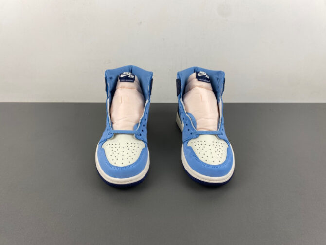 Jordan 1 High OG First in Flight FD2596-400 - Image 2