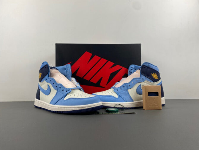 Jordan 1 High OG First in Flight FD2596-400 - Image 5