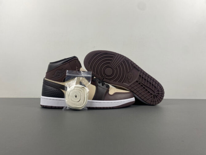 Jordan 1 Mid SE Paris YMCA FZ4359-200 - Image 3