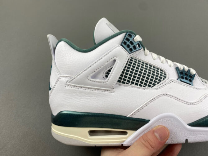 Jordan 4 Retro Oxidized Green FQ8138-103 - Image 9