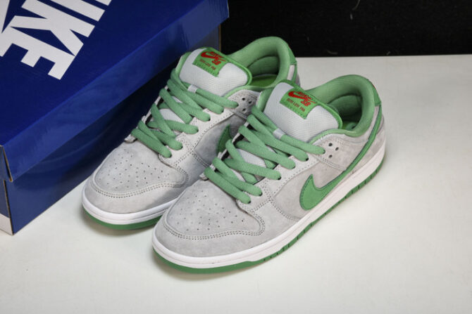 Nike SB Dunk Low Medusa 313170-030 - Image 4