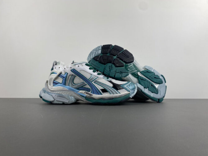 Balenciaga Runner - Image 4