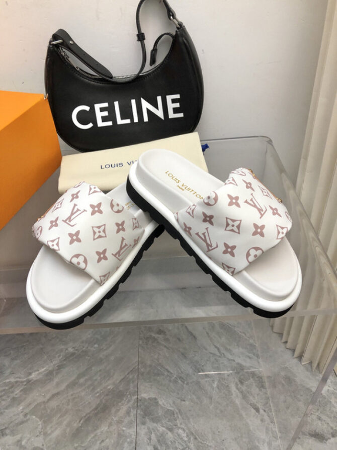 LV SLIDES - Image 8