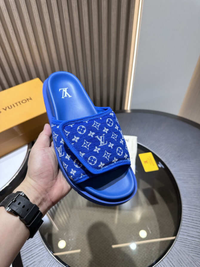 LV SLIDES - Image 5