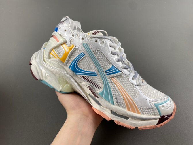 Balenciaga Runner - Image 3