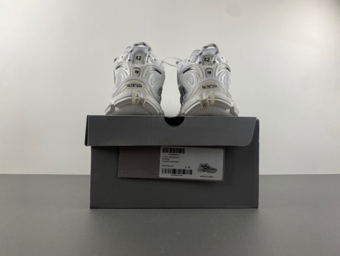 Balenciaga Runner - Image 4