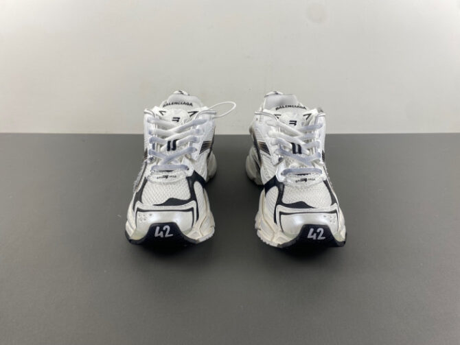 Balenciaga Runner - Image 6