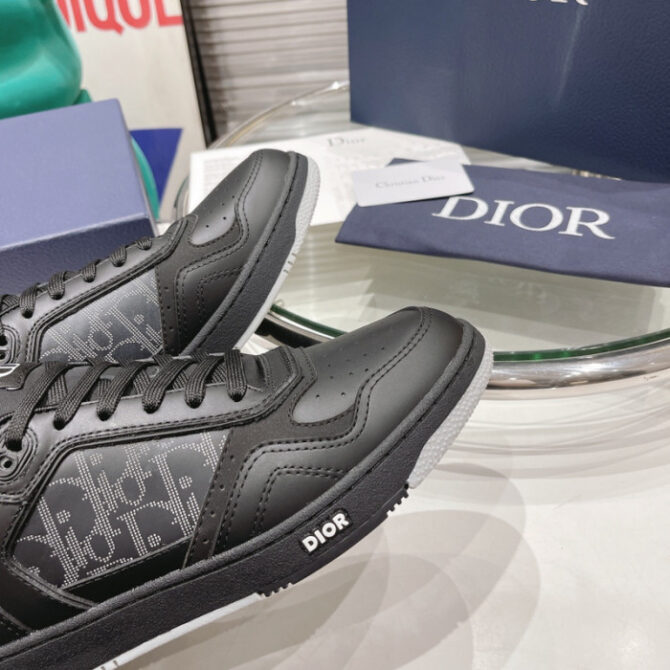 DIOR B27 Low Top Sneaker - Image 4