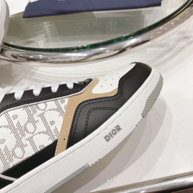 DIOR B27 Low Top Sneaker - Image 2