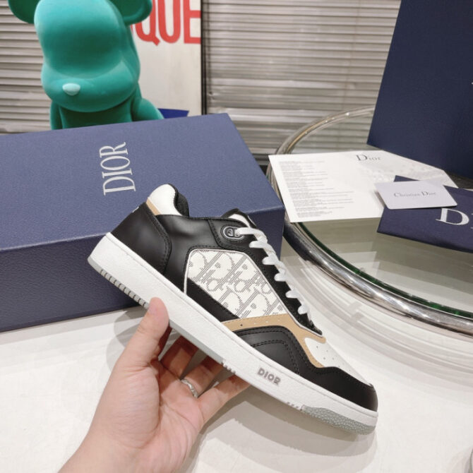 DIOR B27 Low Top Sneaker - Image 3