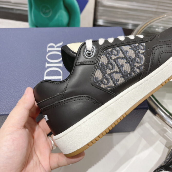 DIOR B27 Low Top Sneaker - Image 2