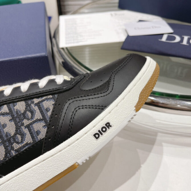 DIOR B27 Low Top Sneaker - Image 4