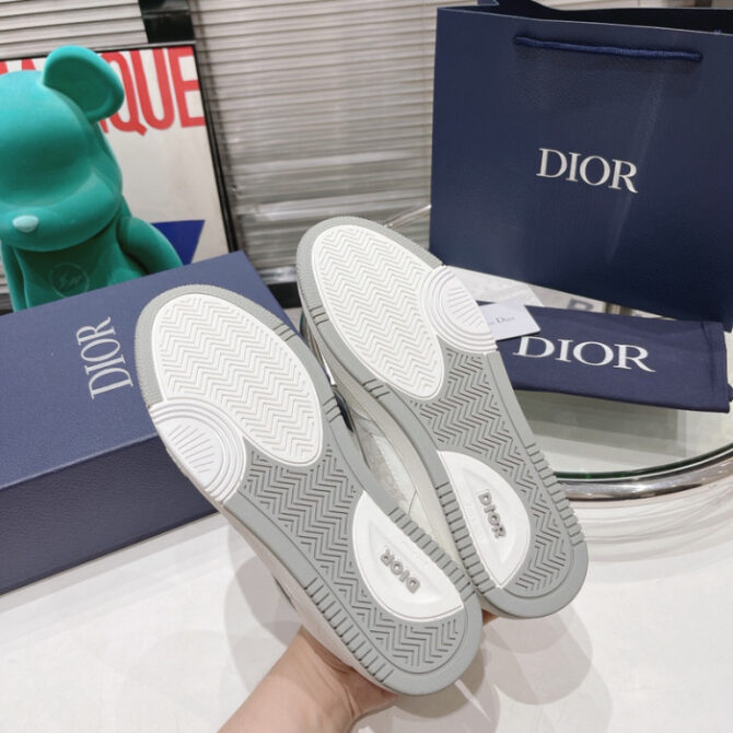 DIOR B27 Low Top Sneaker - Image 5