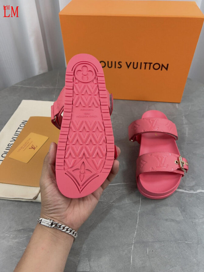 LV SLIDES - Image 7