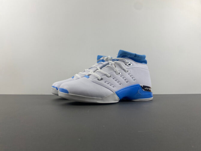 Jordan 17 Retro Low SP University Blue (2024)