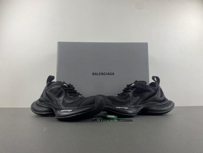 Balenciaga Runner - Image 2