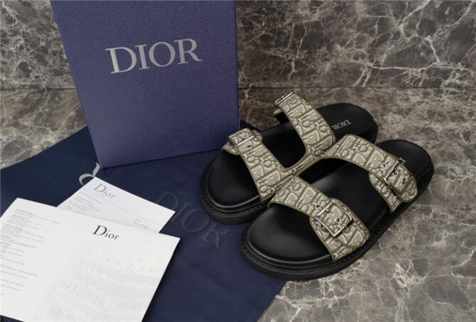 Dior Aqua Sandal