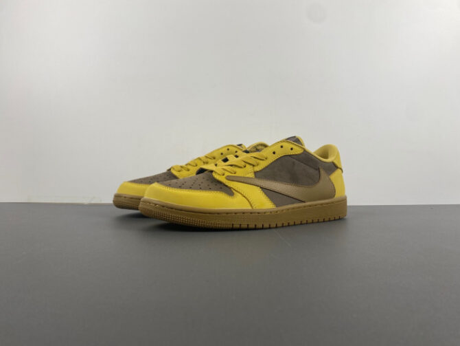 JORDAN 1 RETRO LOW OG SP TRAVIS SCOTT DM7866-665
