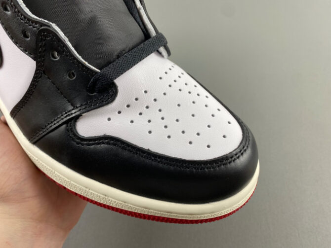 Air Jordan 1 High OG Black Toe Reimagined DZ5485-106 - Image 8