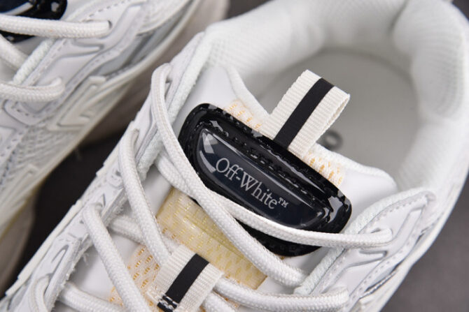 OFF-WHITE Be Right Back - Image 3