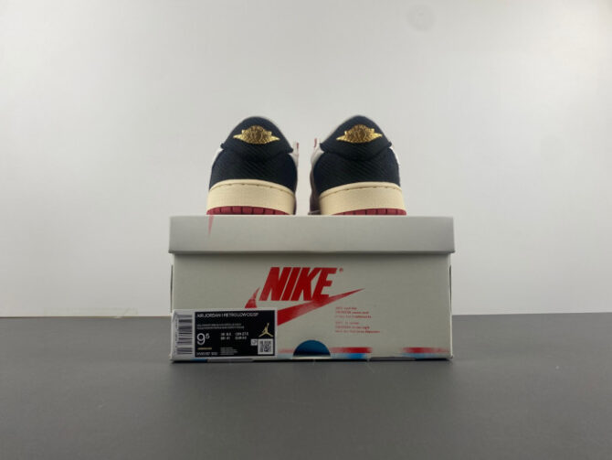 Jordan 1 Retro Low OG Trophy Room Rookie Card Home (Numbered) - Image 4