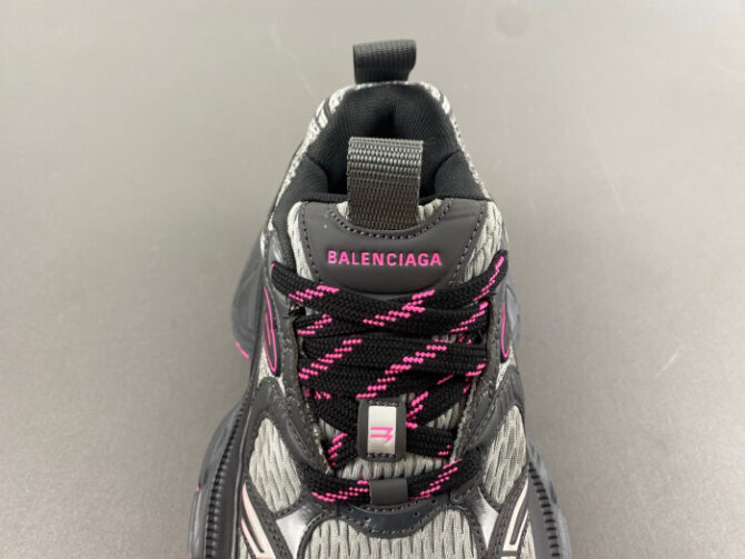 Balenciaga Cargo Sneaker - Image 3