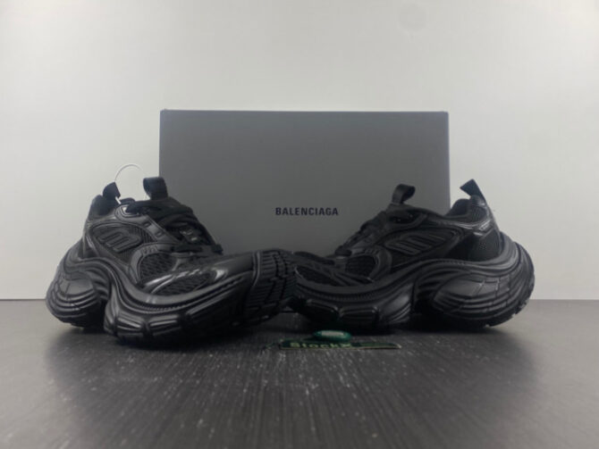 Balenciaga Cargo Sneaker - Image 4