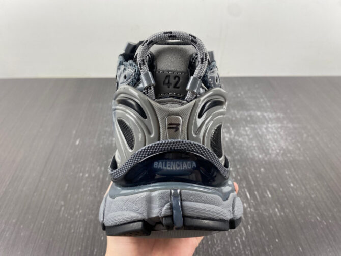 Balenciaga Runner - Image 3