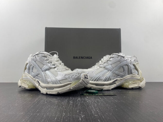 Balenciaga Runner - Image 3