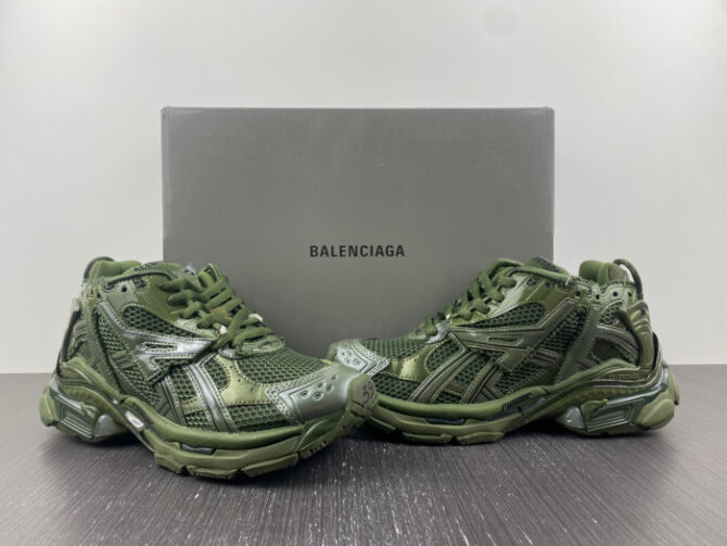 Balenciaga Runner - Image 5