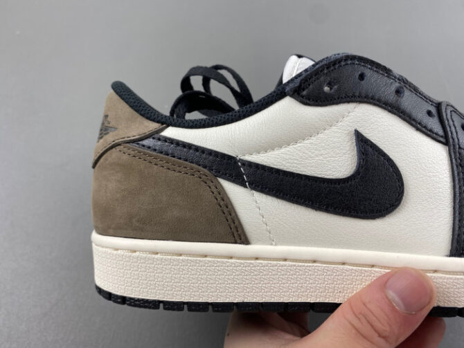 Air Jordan 1 Low OG “Mocha” CZ0790-102 - Image 7