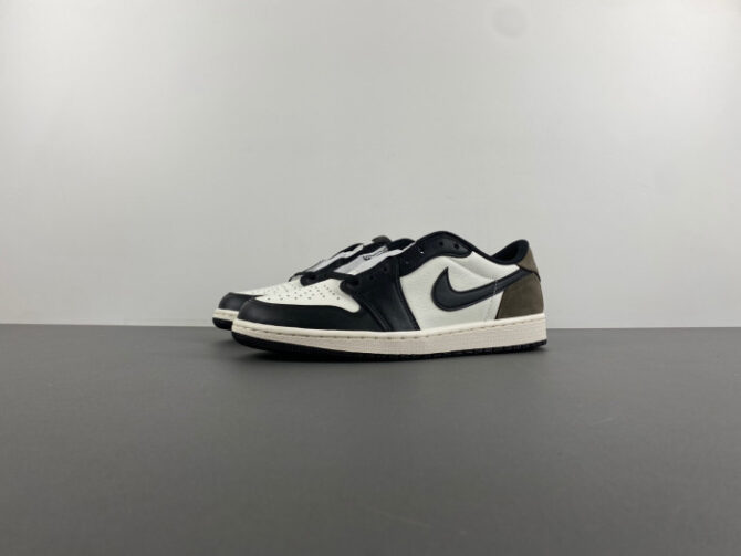 Air Jordan 1 Low OG “Mocha” CZ0790-102 - Image 2