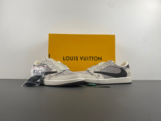 JORDAN 1 RETRO LOW OG SP TRAVIS SCOTT LX1988-100 - Image 2