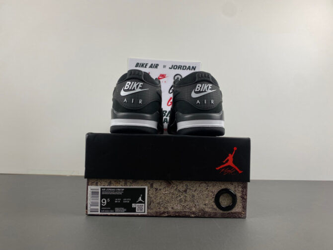 Air Jordan 4 RM Nigel Sylvester “Driveway Grey” HF4334-004 - Image 5