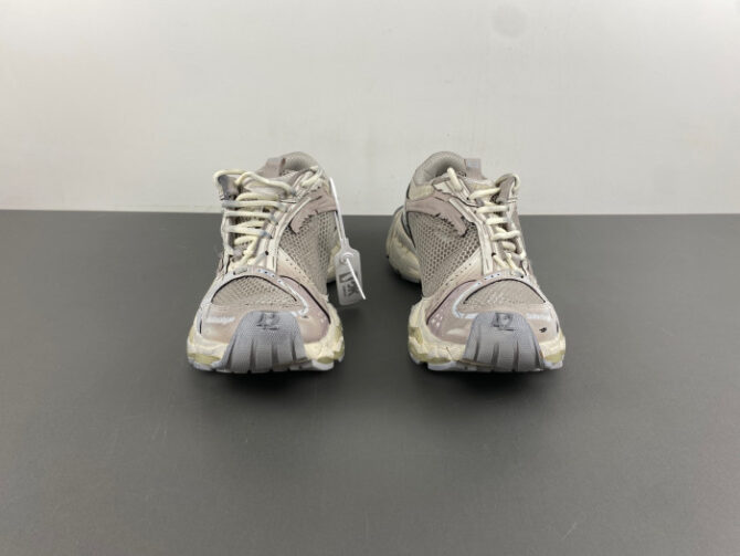 Balenciaga Runner - Image 4